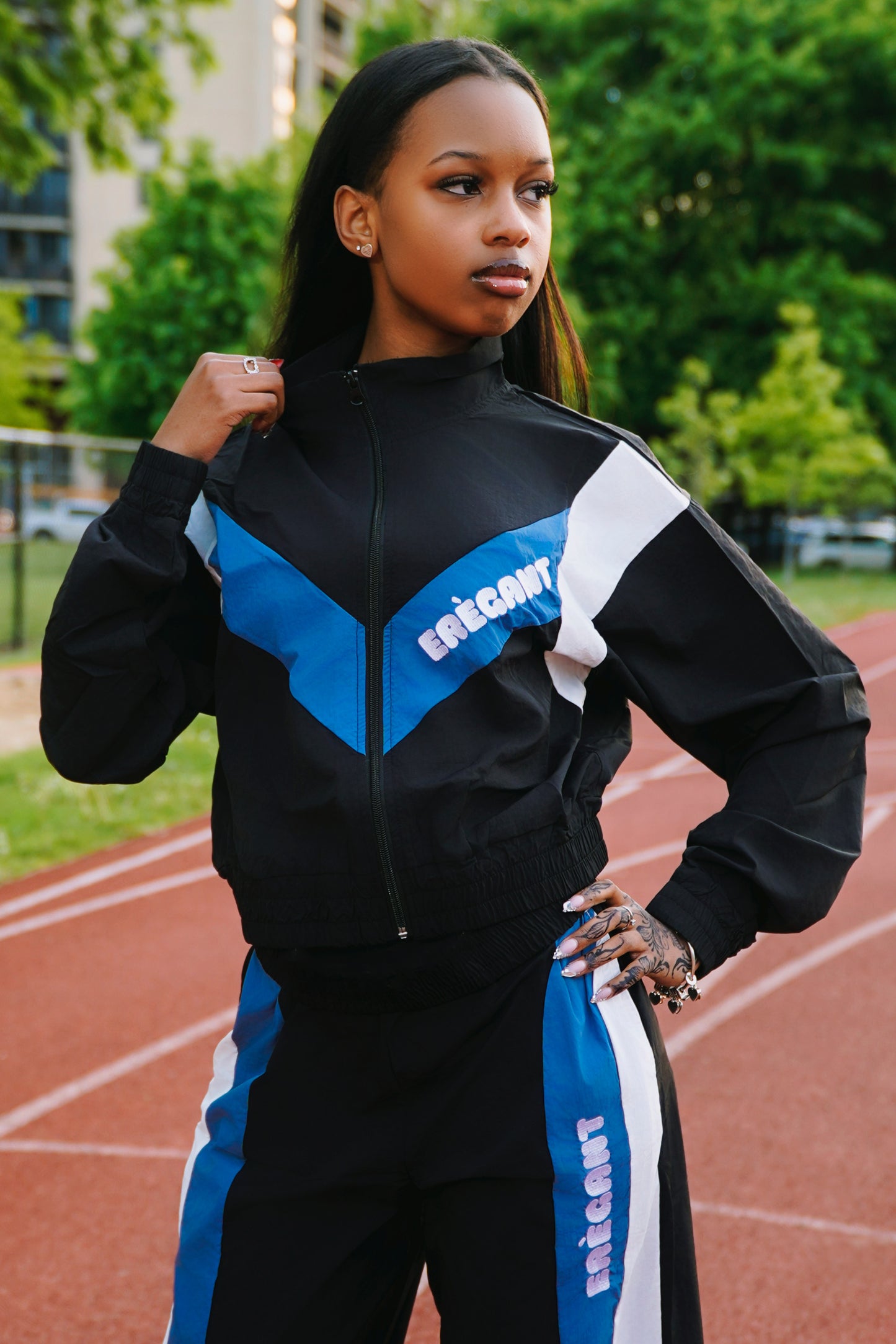9025 women’s set